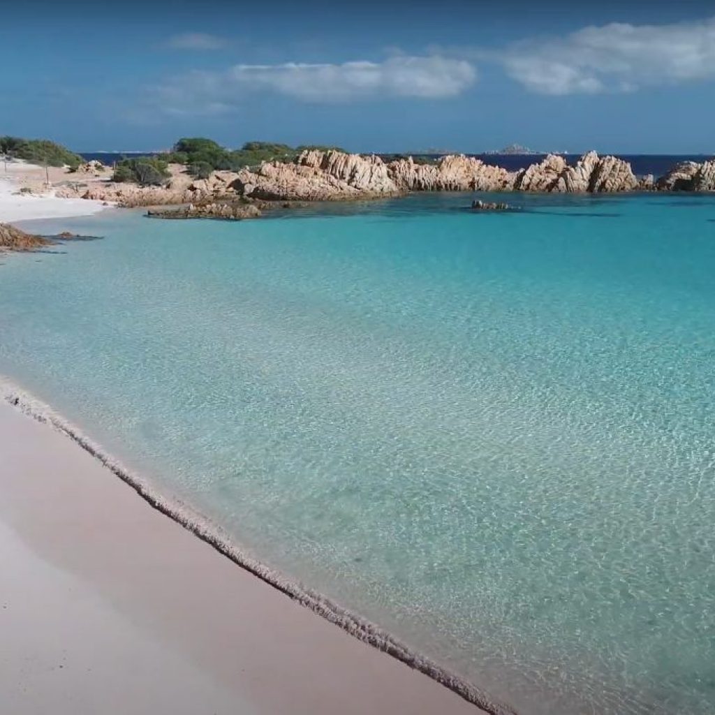 spiaggia più famosa di budelli